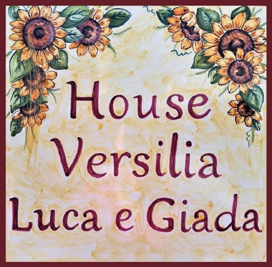 House Versilia Luca E Giada, 5 Chilometri Da Forte Dei Marmi! Exterior photo
