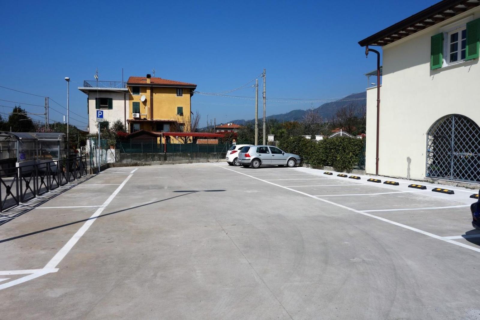 House Versilia Luca E Giada, 5 Chilometri Da Forte Dei Marmi! Exterior photo